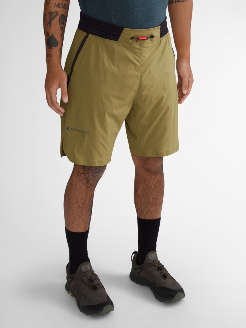 Men Klättermusen Nal Shorts Green | 43160RLJO